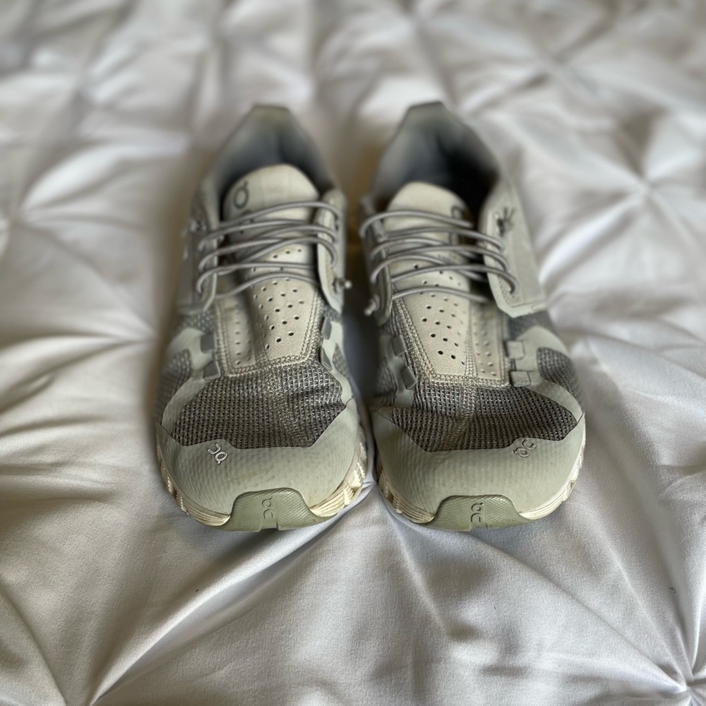 On Women's Cloud 5 Shoes